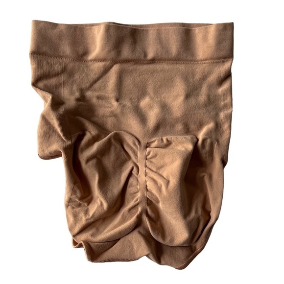 Skims Sculpting Mid Waist Brief Ochre Size XXS/XS Shapewear Slimming Smoothing - Picture 4 of 8